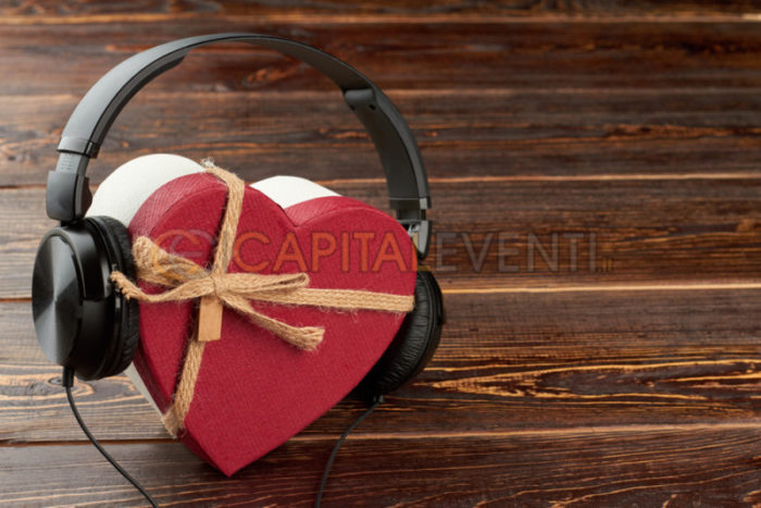 18 anni di un amante della musica: i regali perfetti